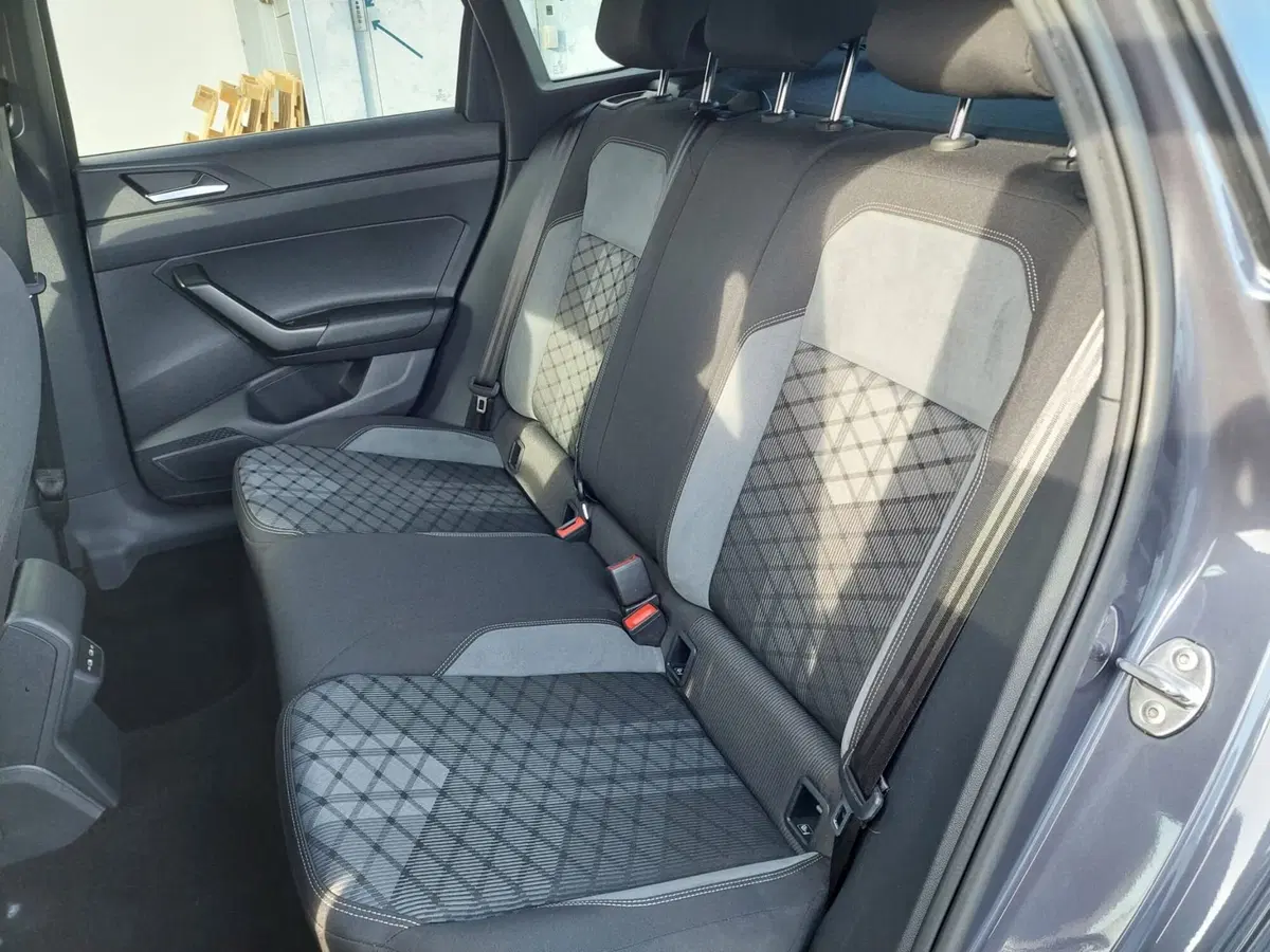 Volkswagen Taigo usata a Treviso (9)