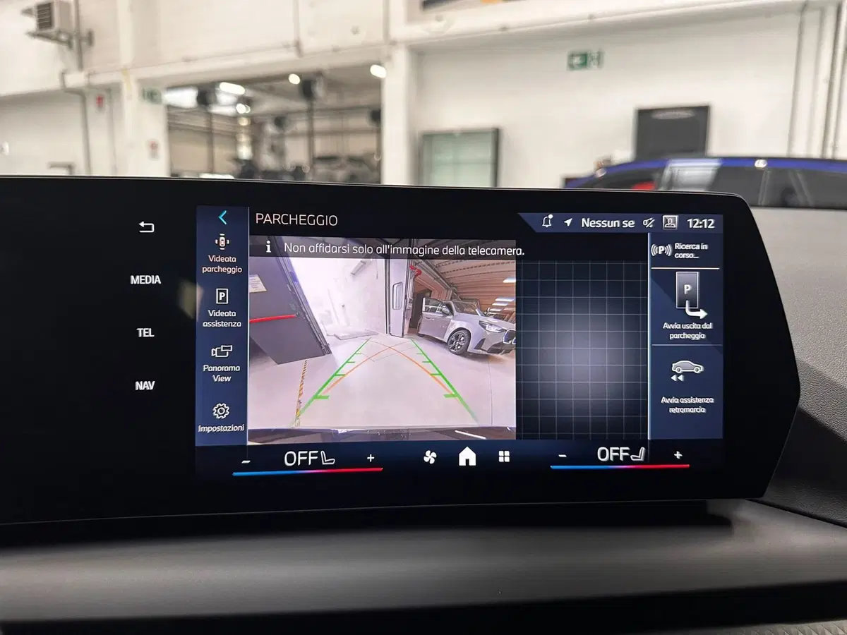 BMW Serie 1 nuova a Cuneo (16)
