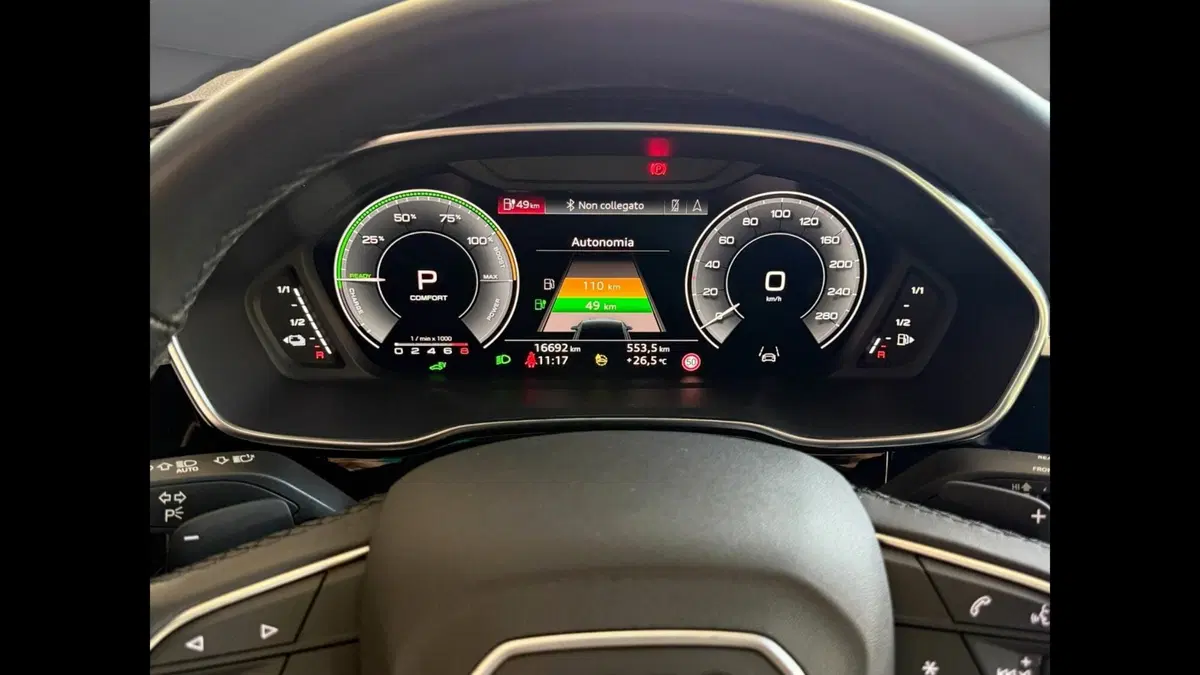 Audi Q3 Sportback usata a Palermo (10)