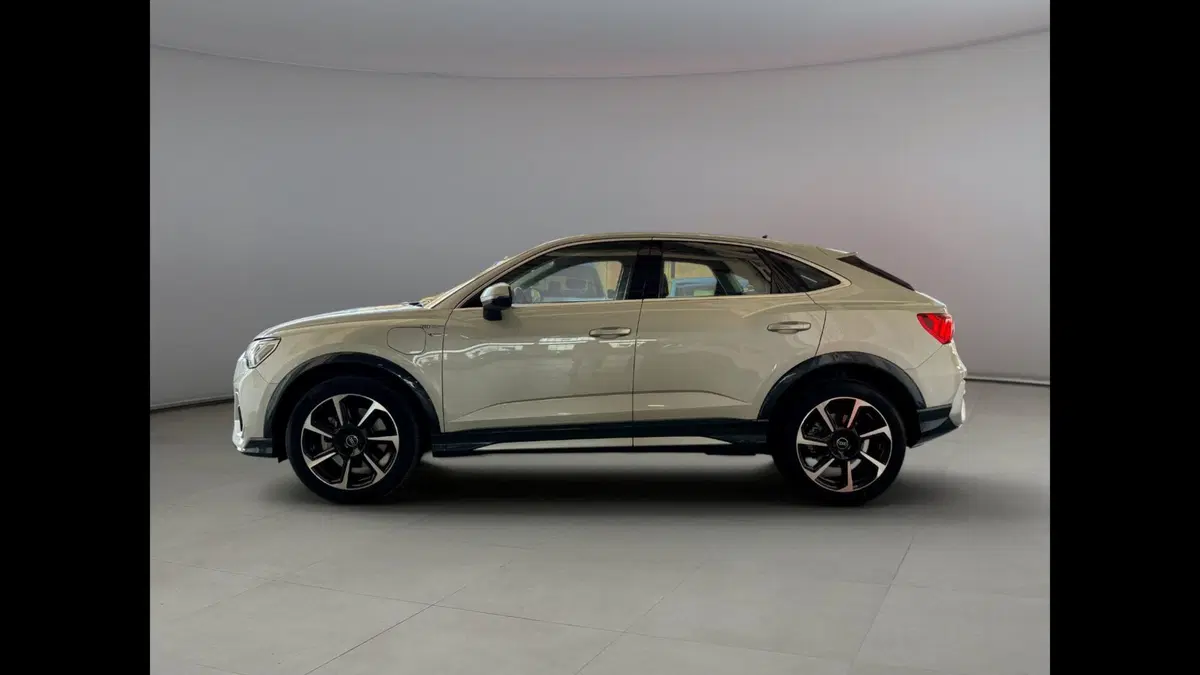 Audi Q3 Sportback usata a Palermo (3)