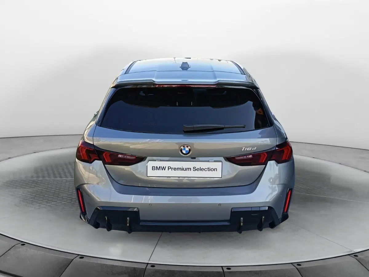 BMW Serie 1 usata a Caserta (13)