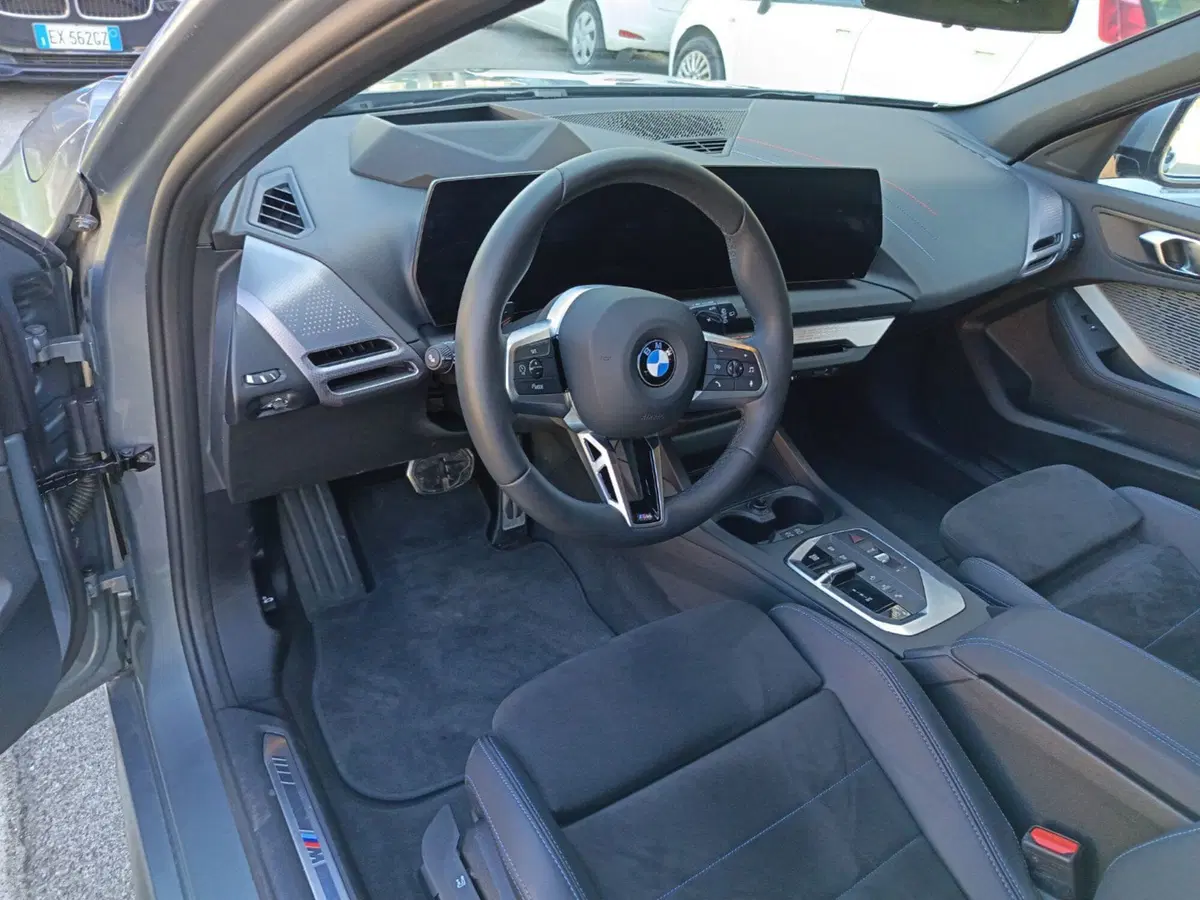 BMW Serie 1 usata a Caserta (19)