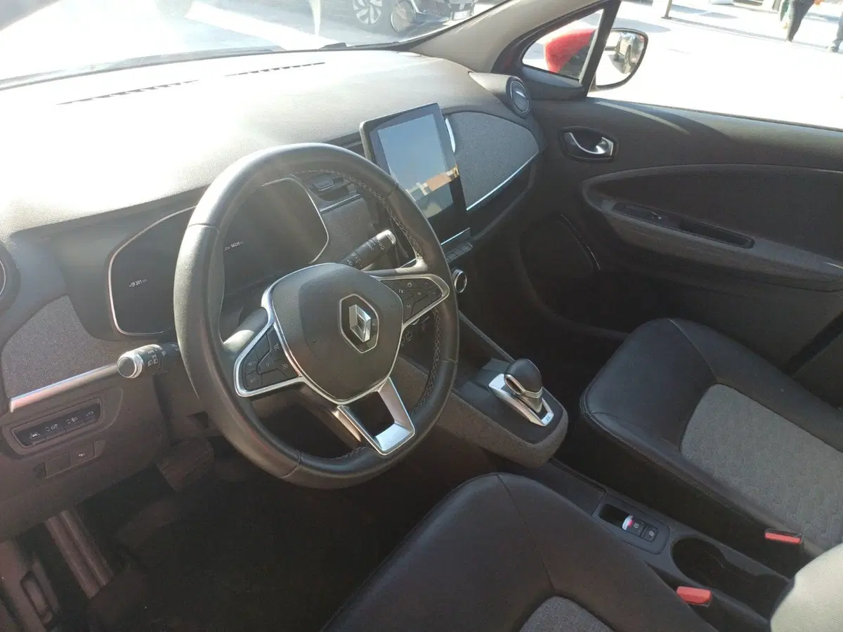 Renault Zoe usata a Roma (10)