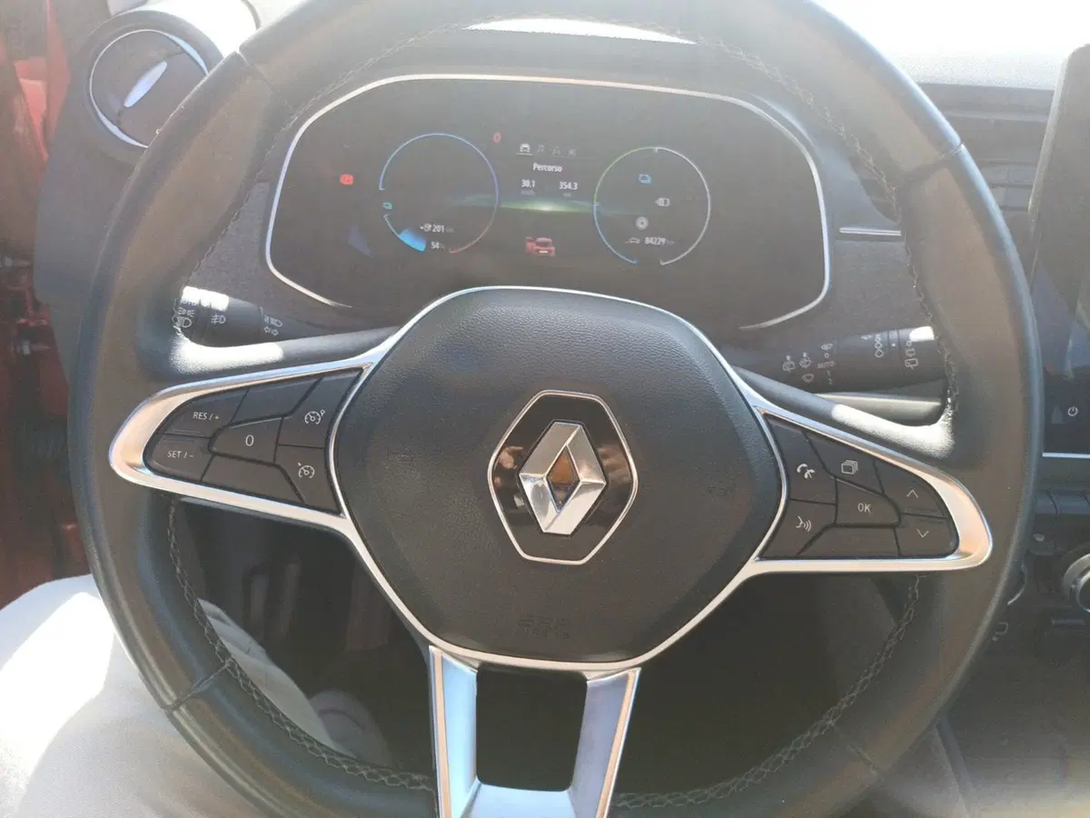 Renault Zoe usata a Roma (14)