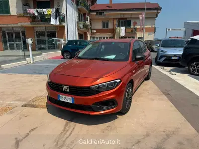 Fiat Tipo Tipo 5p 1.0 t3 Cross 100cv del 2023 usata a Atripalda