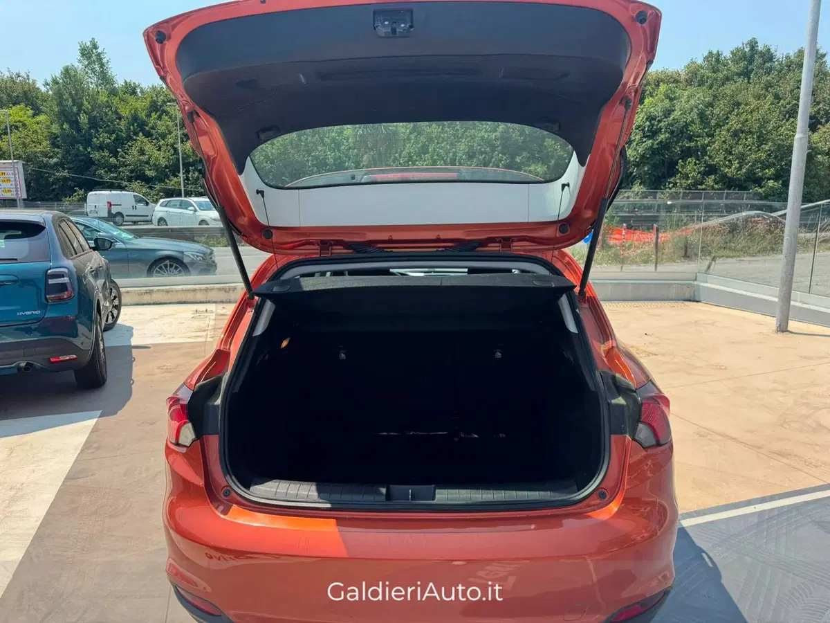 Fiat Tipo usata a Avellino (11)
