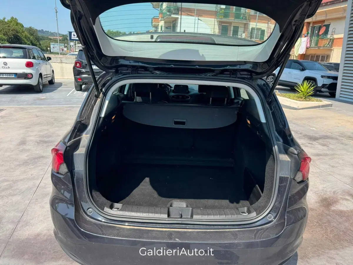 Fiat Tipo Station Wagon usata a Avellino (12)