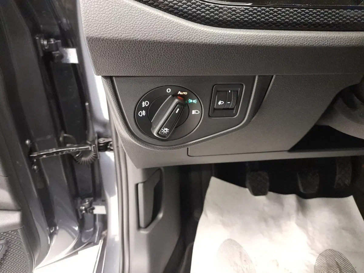 Volkswagen Polo nuova a Bologna (10)