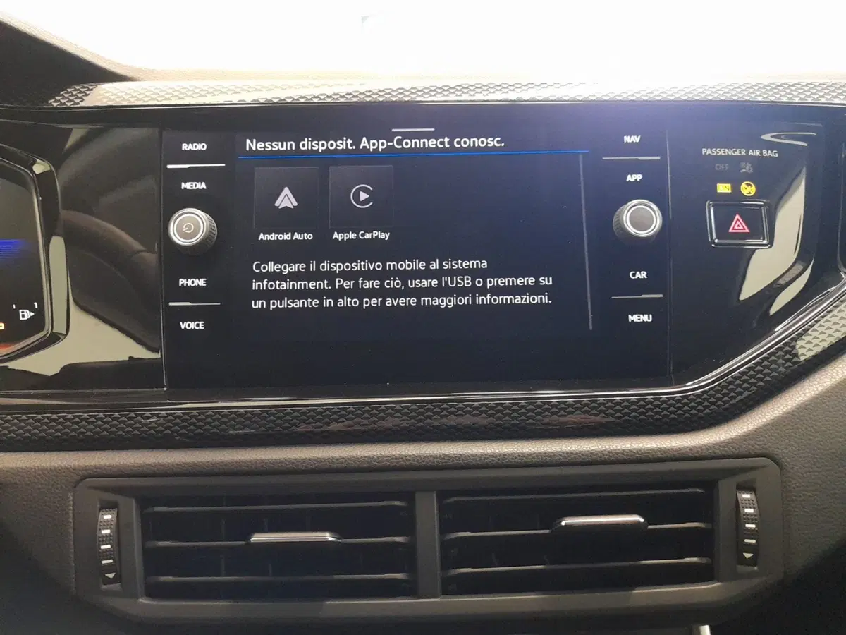 Volkswagen Polo nuova a Bologna (14)