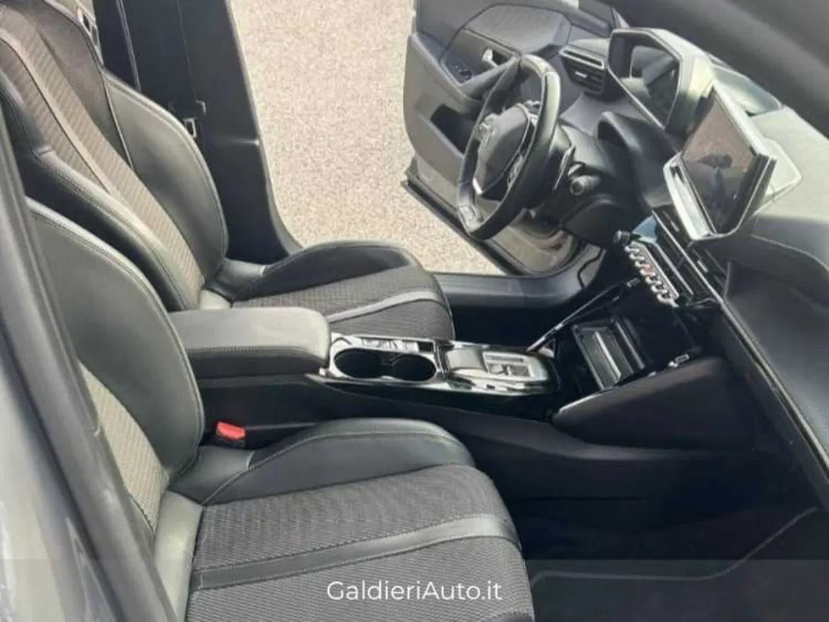 Peugeot 2008 usata a Avellino (14)