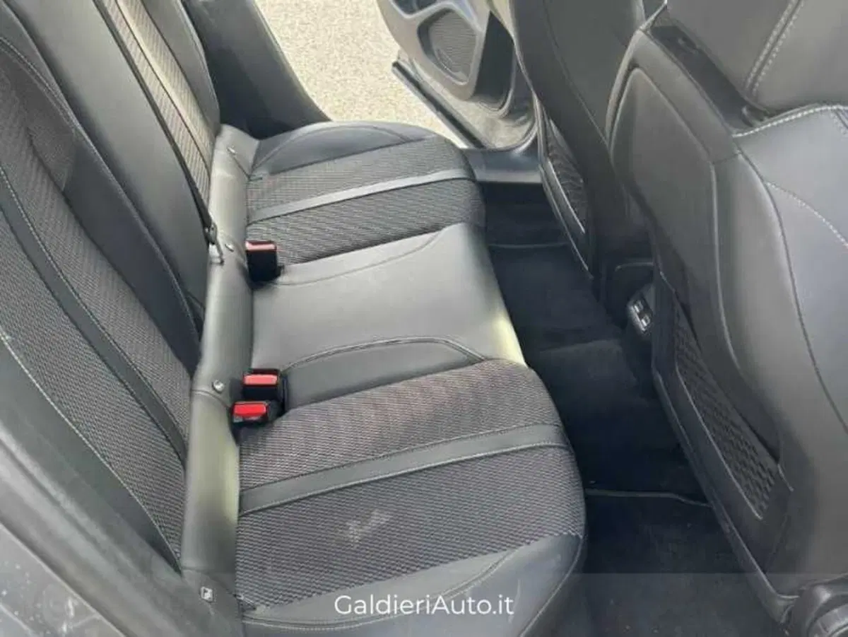 Peugeot 2008 usata a Avellino (8)