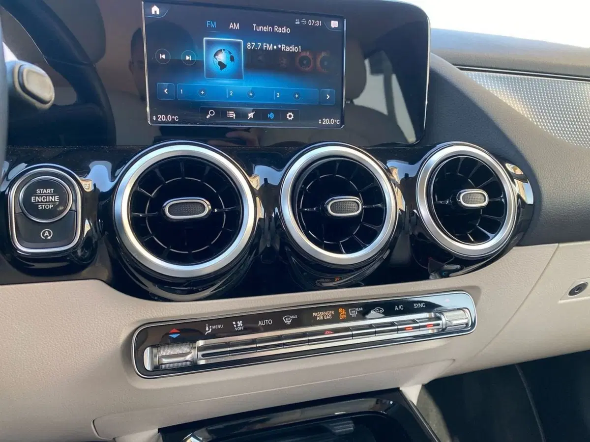 Mercedes-Benz GLA SUV usata a Firenze (15)