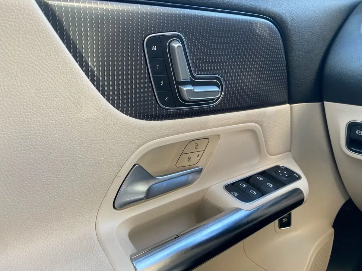 Mercedes-Benz GLA SUV usata a Firenze (18)