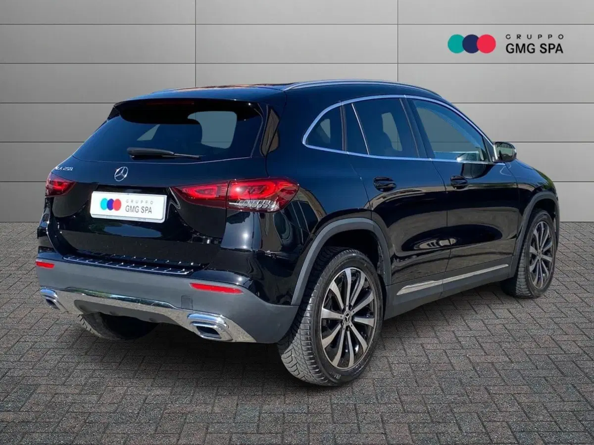 Mercedes-Benz GLA SUV usata a Firenze (3)