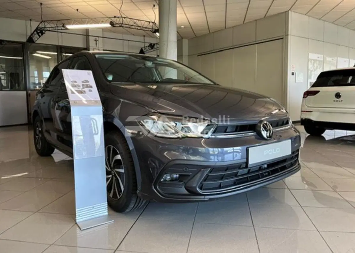 Volkswagen Polo nuova a Lecco (3)
