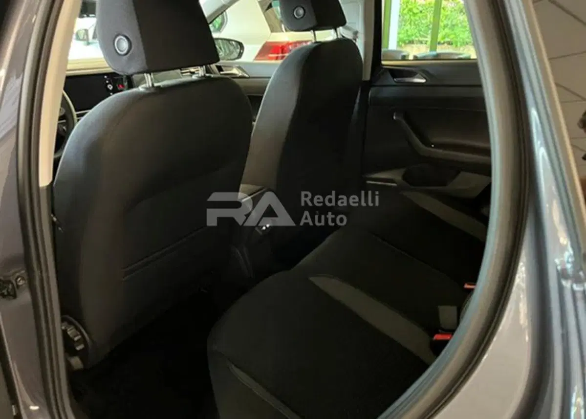 Volkswagen Polo nuova a Lecco (6)
