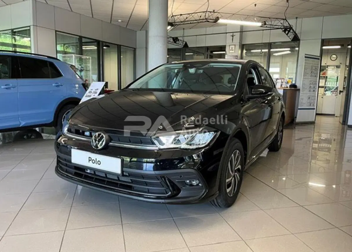 Volkswagen Polo nuova a Lecco (3)