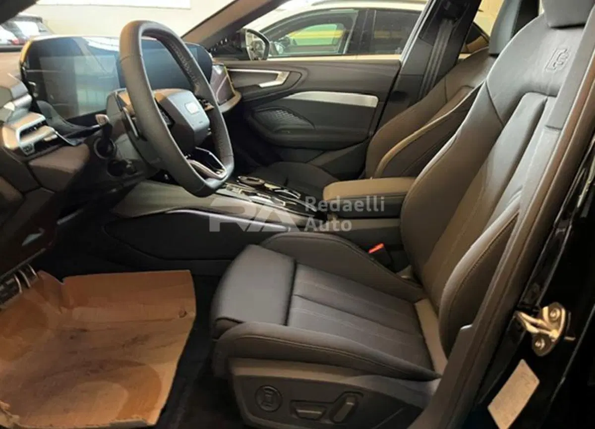Audi A5 Avant nuova a Lecco (5)