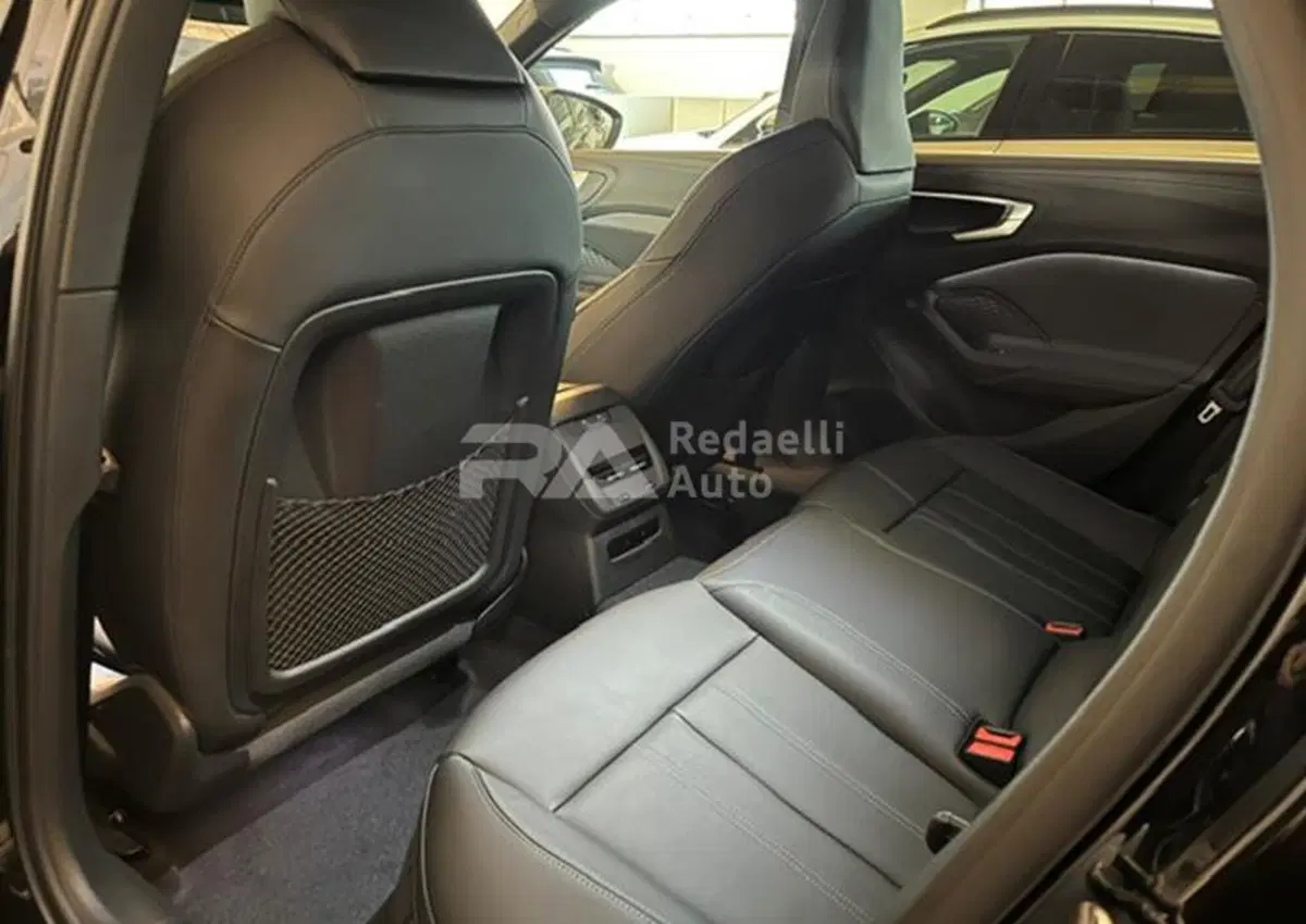 Audi A5 Avant nuova a Lecco (6)