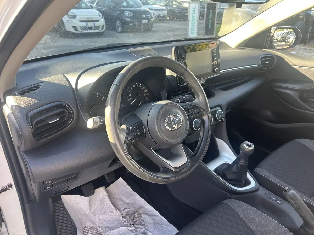 Toyota Yaris usata a Frosinone (7)