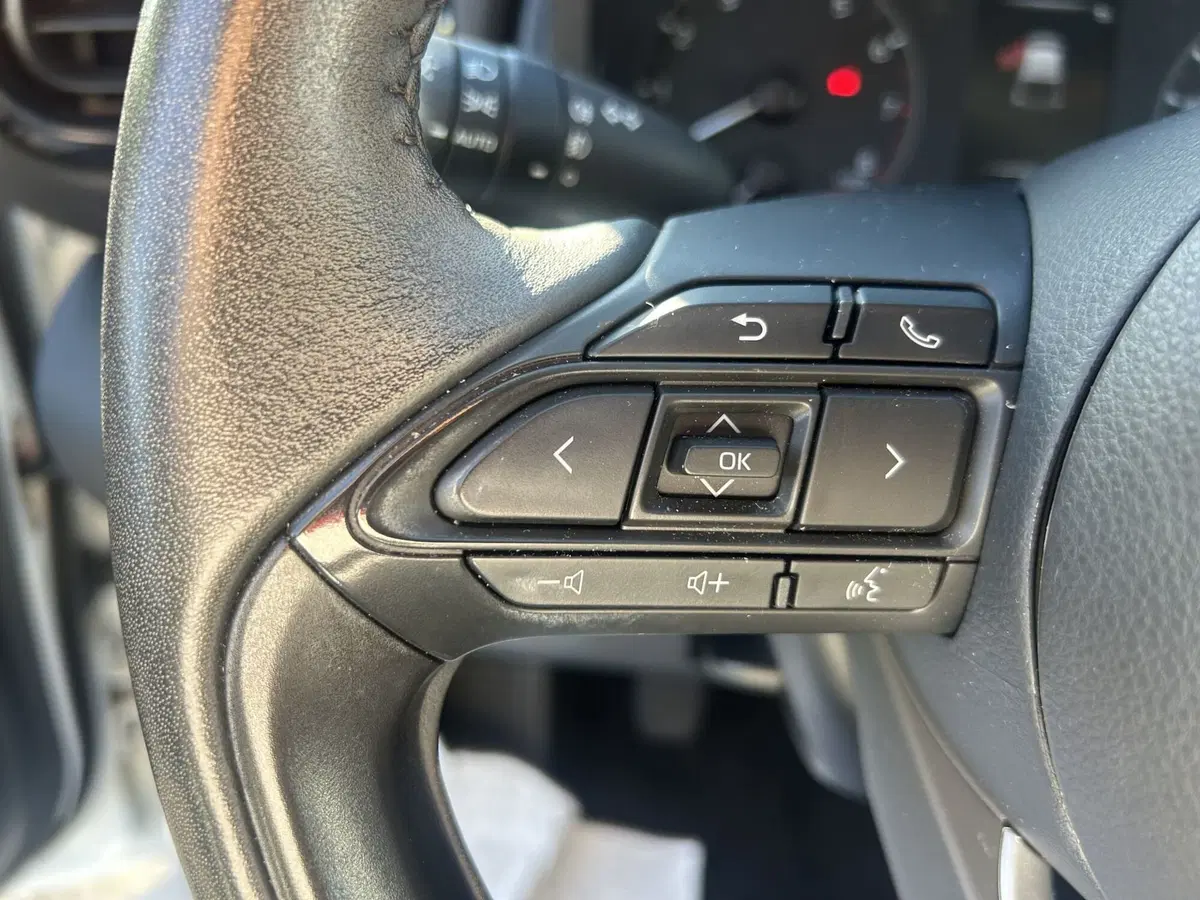 Toyota Yaris usata a Frosinone (8)