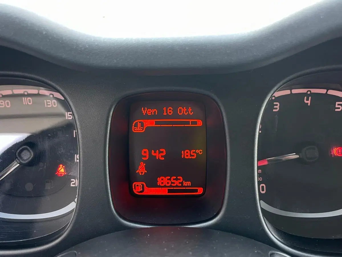 Fiat Panda usata a Ancona (12)