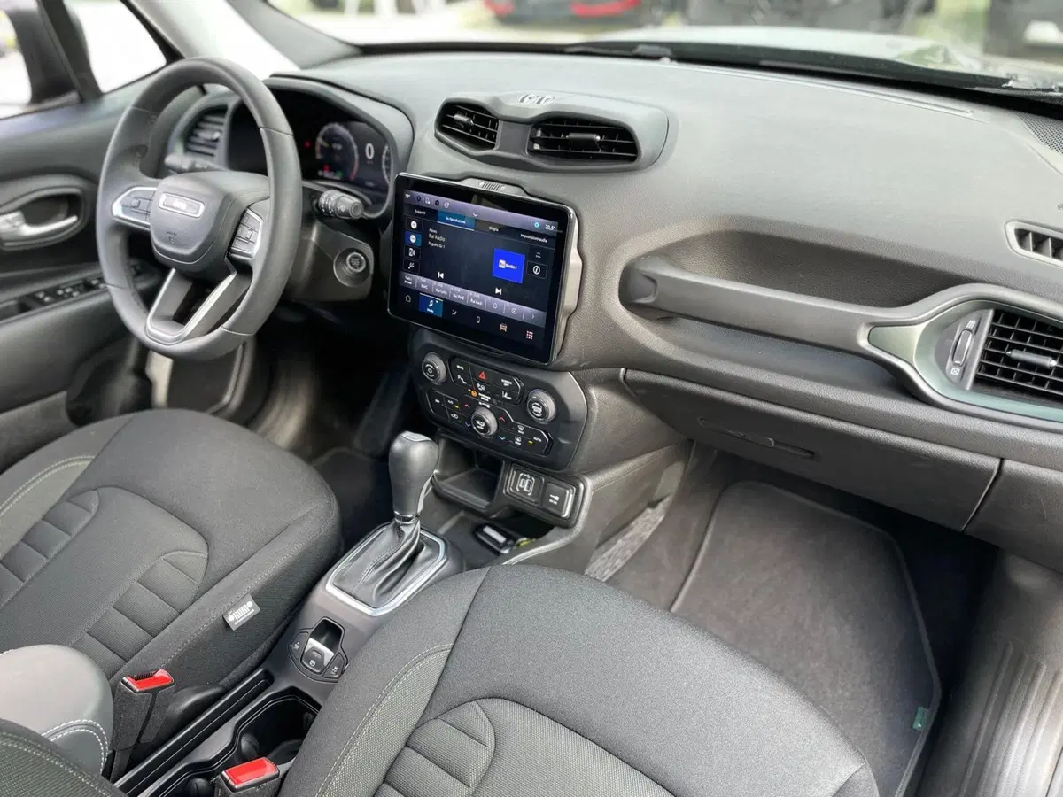Jeep Renegade usata a Ancona (16)