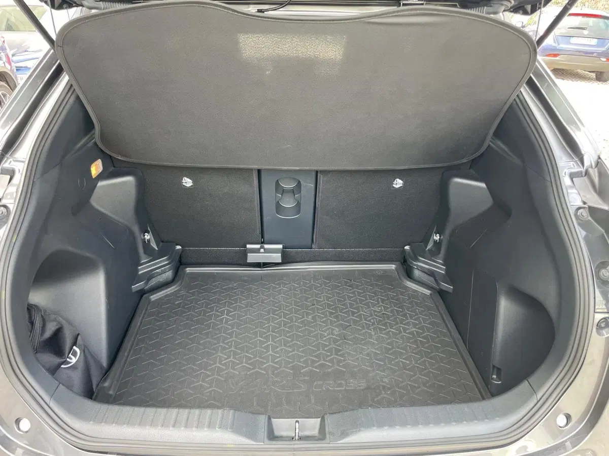 Toyota Yaris Cross usata a Ancona (18)