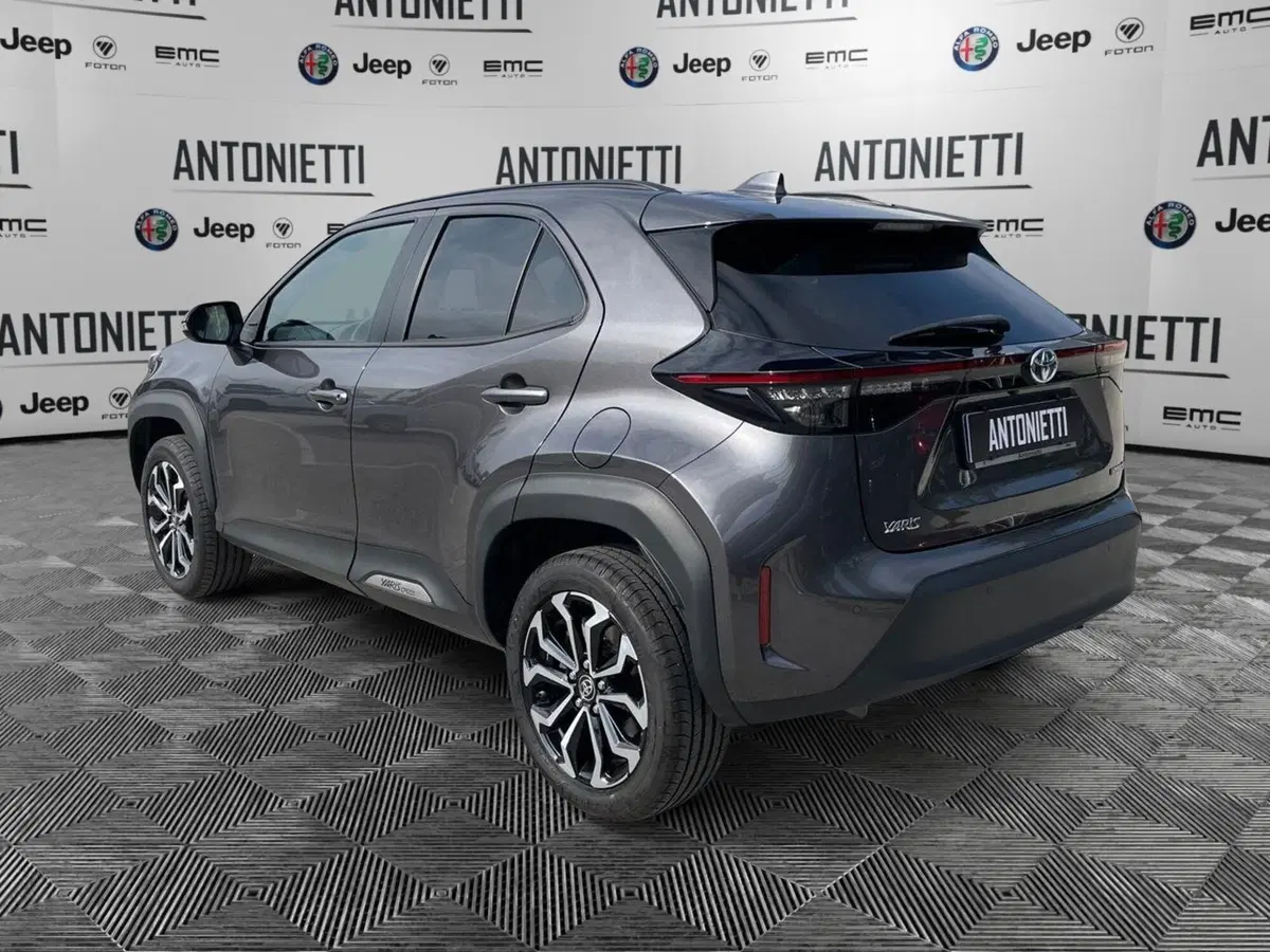 Toyota Yaris Cross usata a Ancona (7)