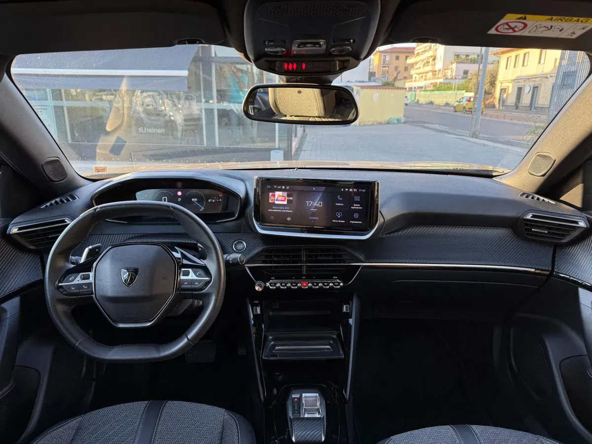Peugeot 2008 usata a Massa-Carrara (6)