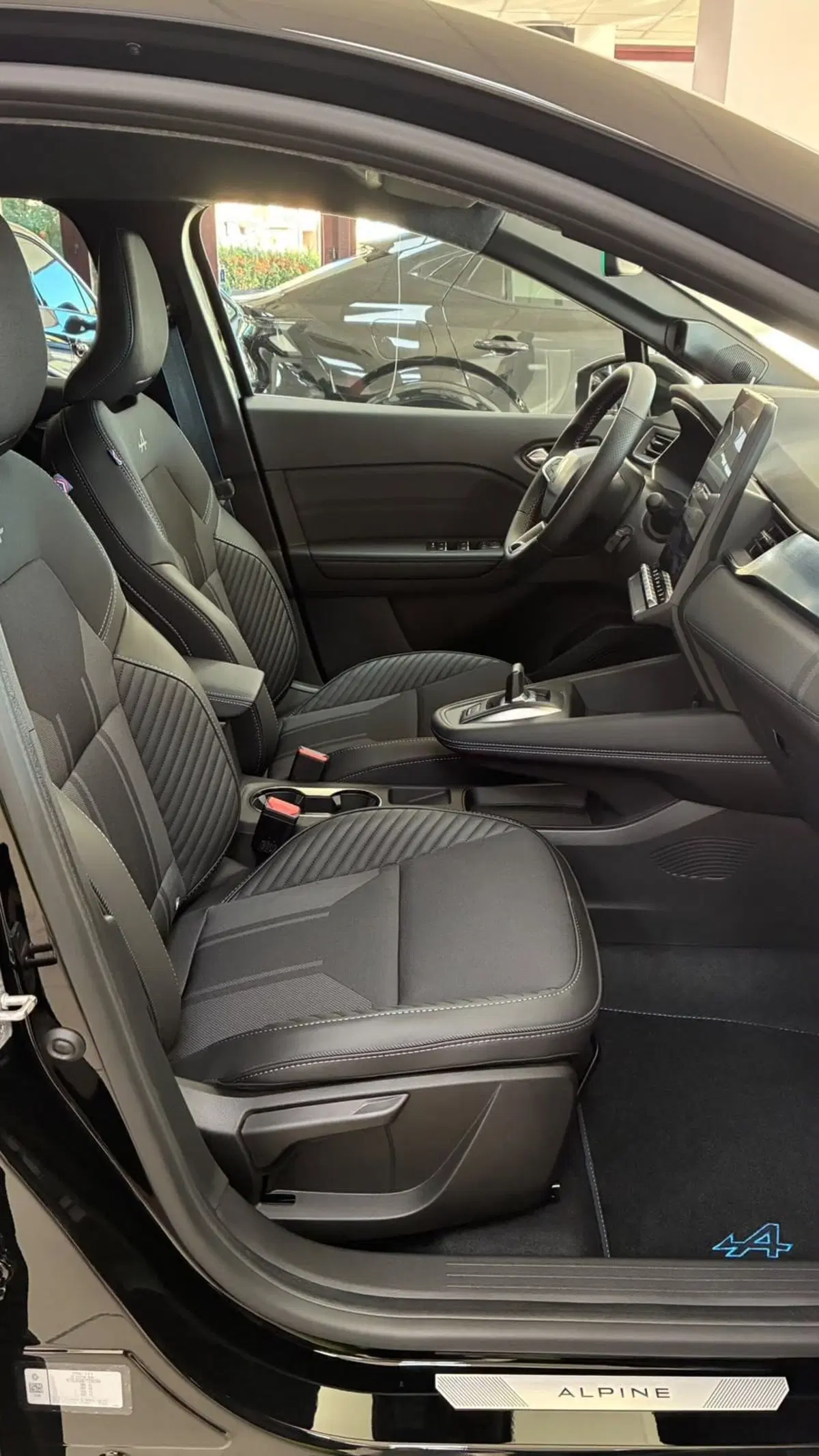 Renault Captur nuova a Frosinone (12)