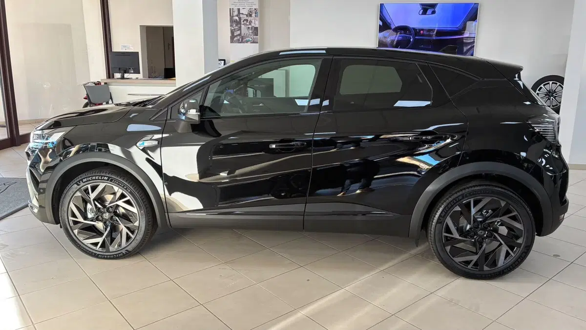 Renault Captur nuova a Frosinone (3)
