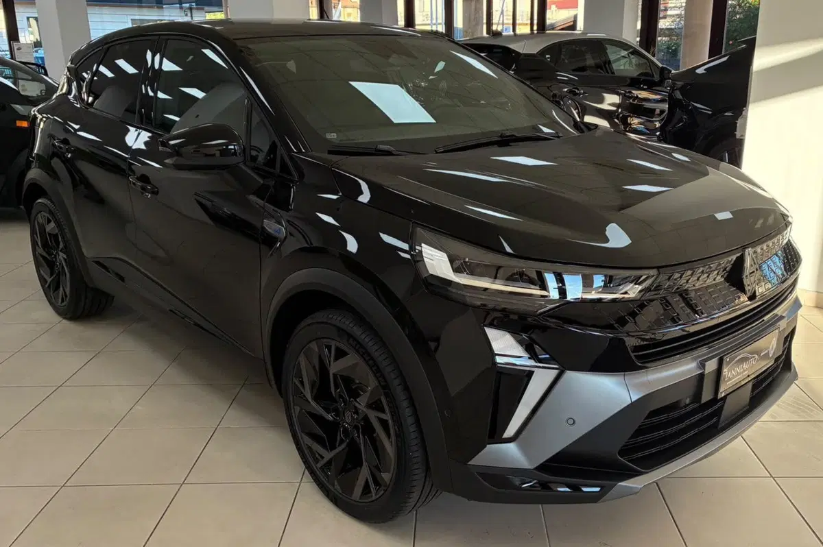 Renault Captur nuova a Frosinone (8)