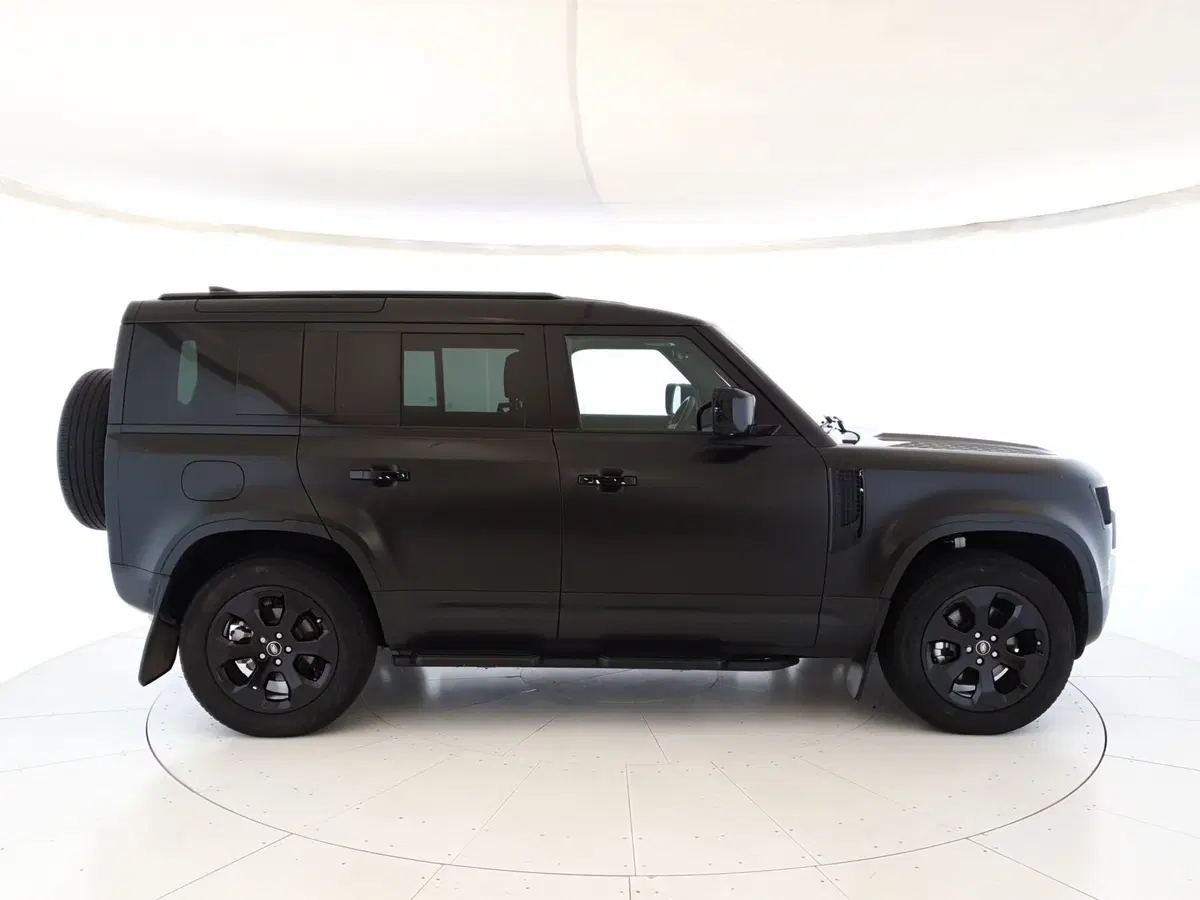 Land Rover Defender usata a Monza e Brianza (6)