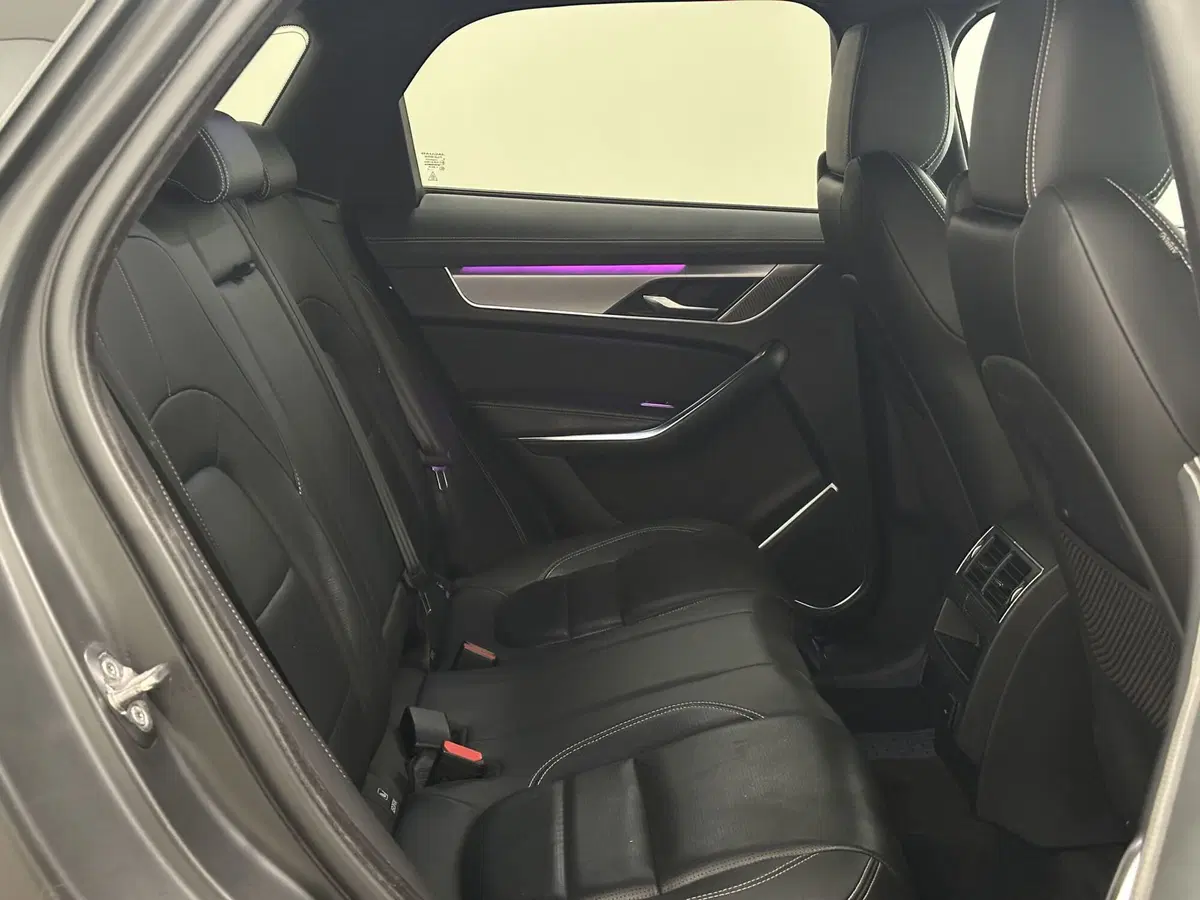 Jaguar F-Pace usata a Lodi (5)
