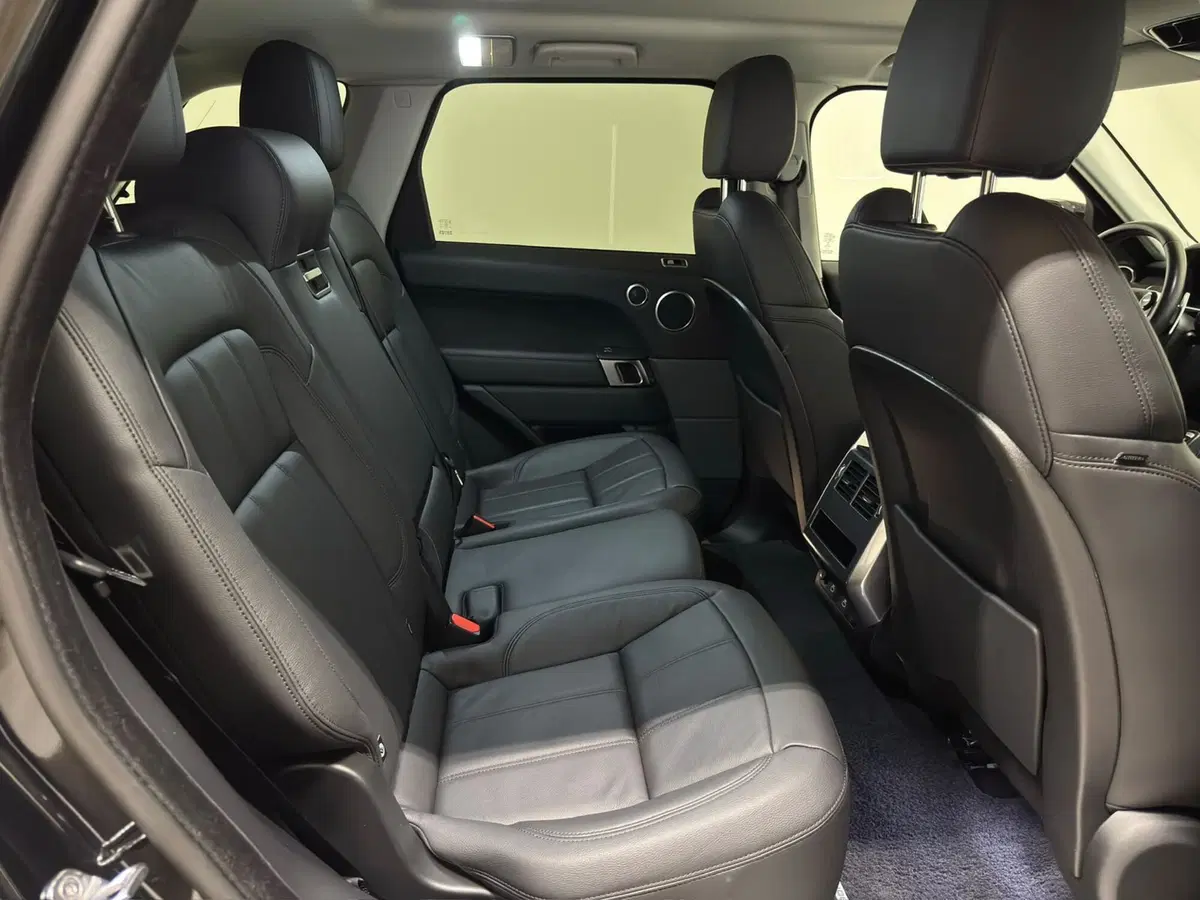 Land Rover Range Rover Sport usata a Novara (5)