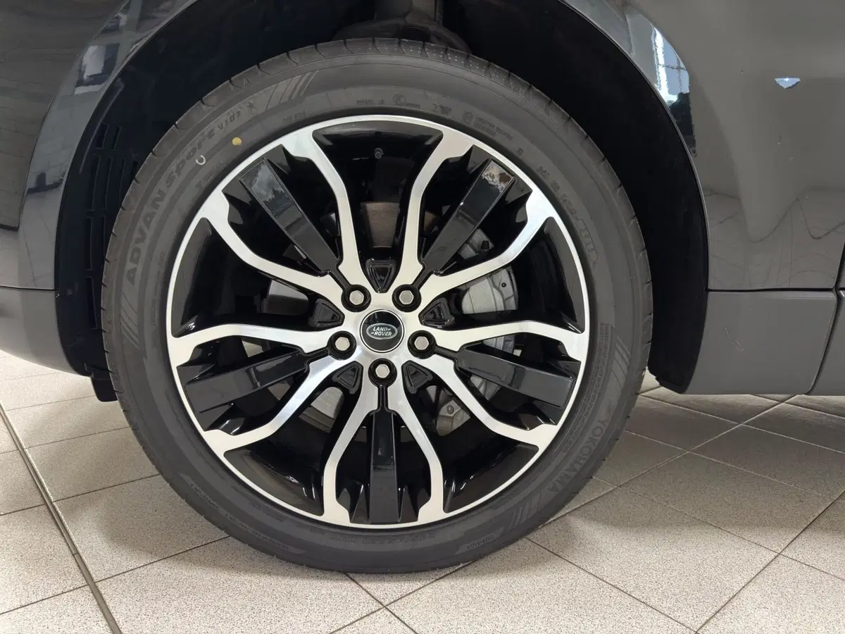 Land Rover Range Rover Sport usata a Novara (9)