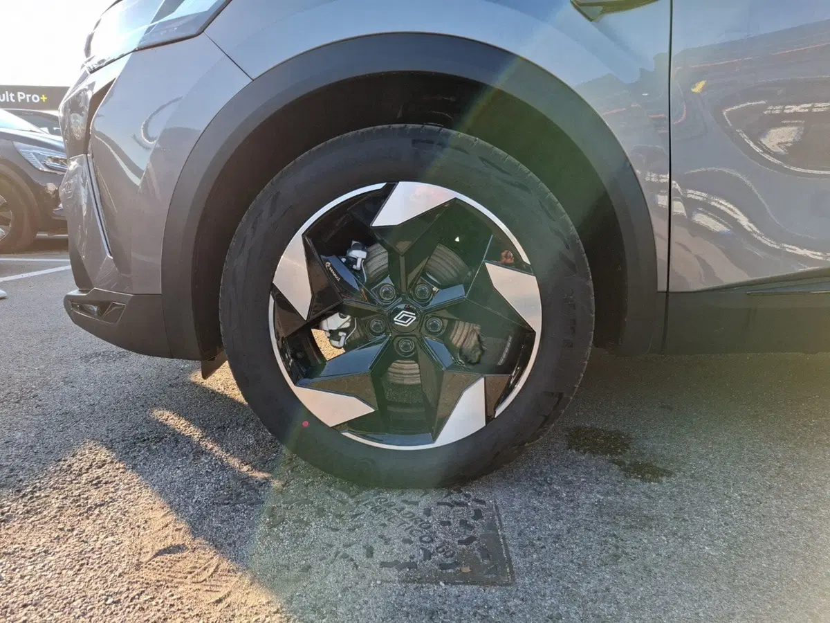 Renault Captur nuova a Latina (11)