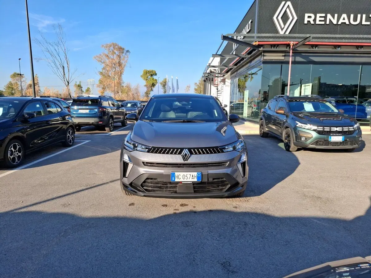 Renault Captur nuova a Latina (6)