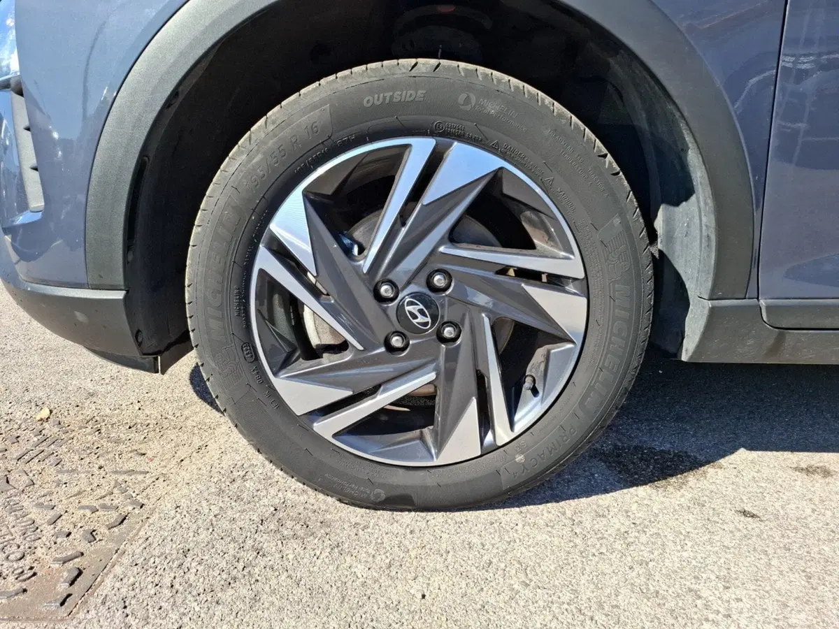 Hyundai Bayon usata a Latina (11)