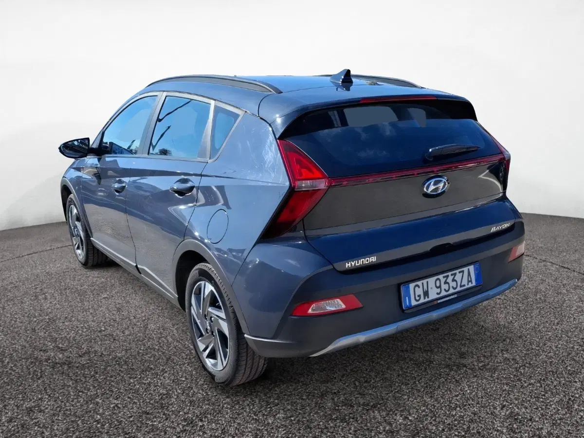 Hyundai Bayon usata a Latina (4)