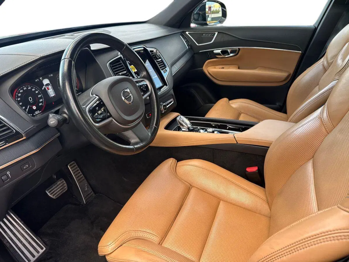 Volvo XC90 usata a Reggio Calabria (6)