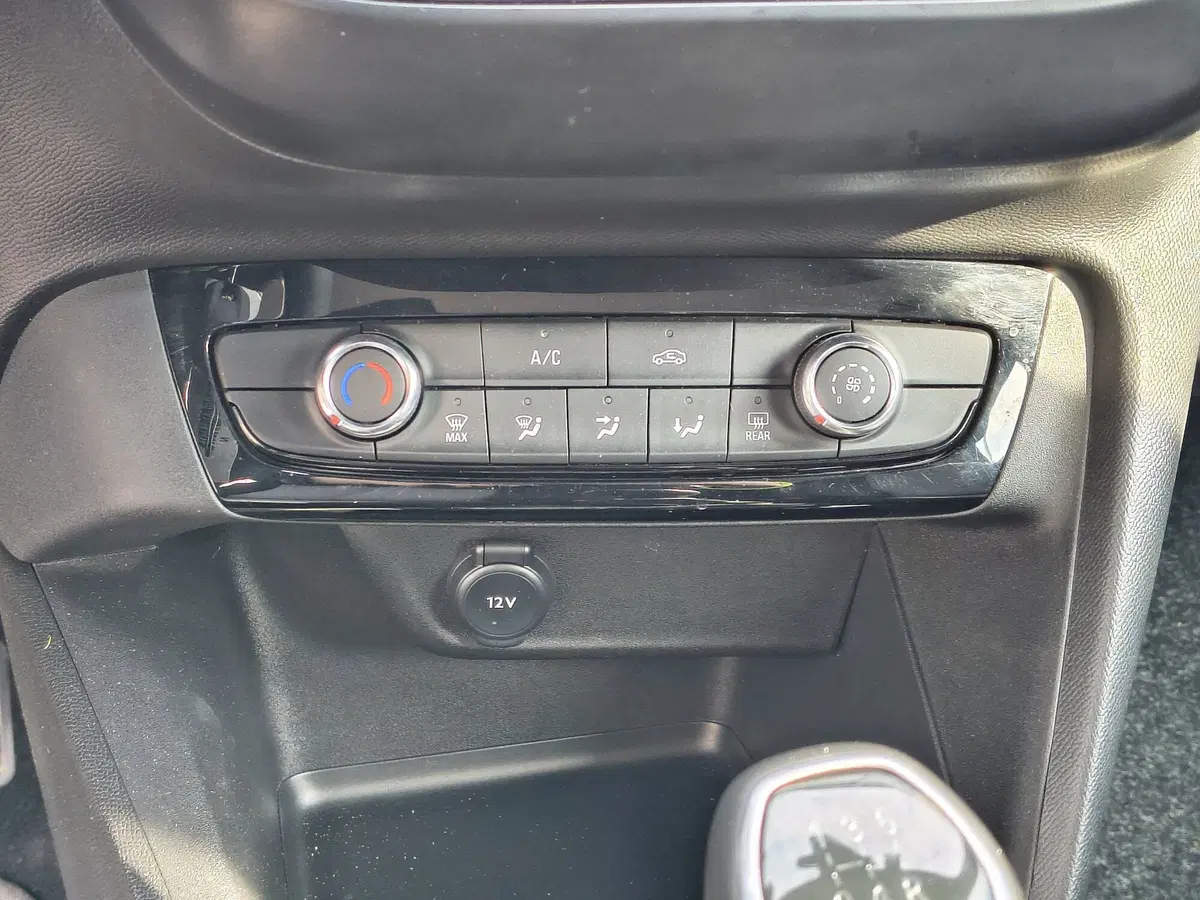 Opel Corsa usata a Padova (10)