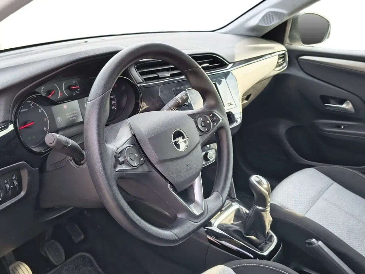 Opel Corsa usata a Padova (12)