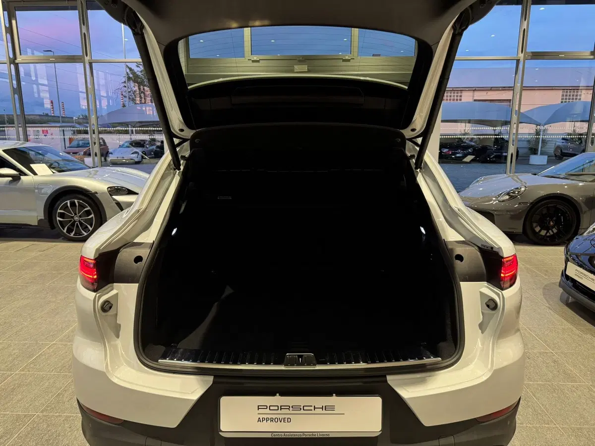 Porsche Cayenne usata a Firenze (10)