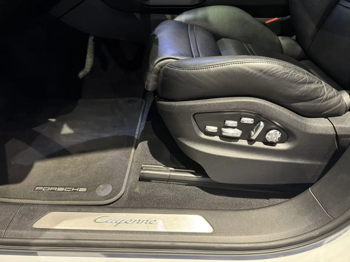 Porsche Cayenne usata a Firenze (20)