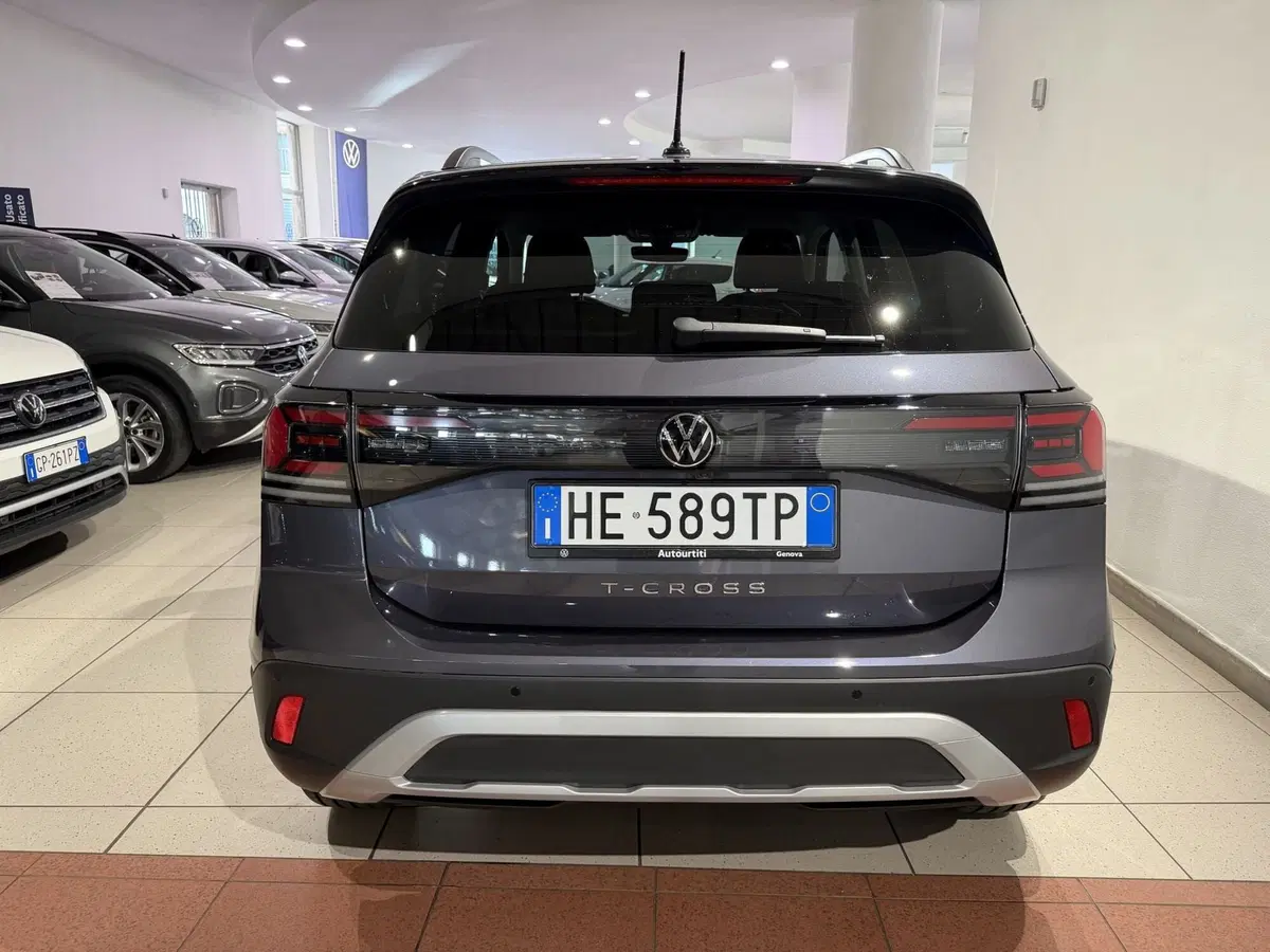 Volkswagen T-Cross nuova a Genova (4)