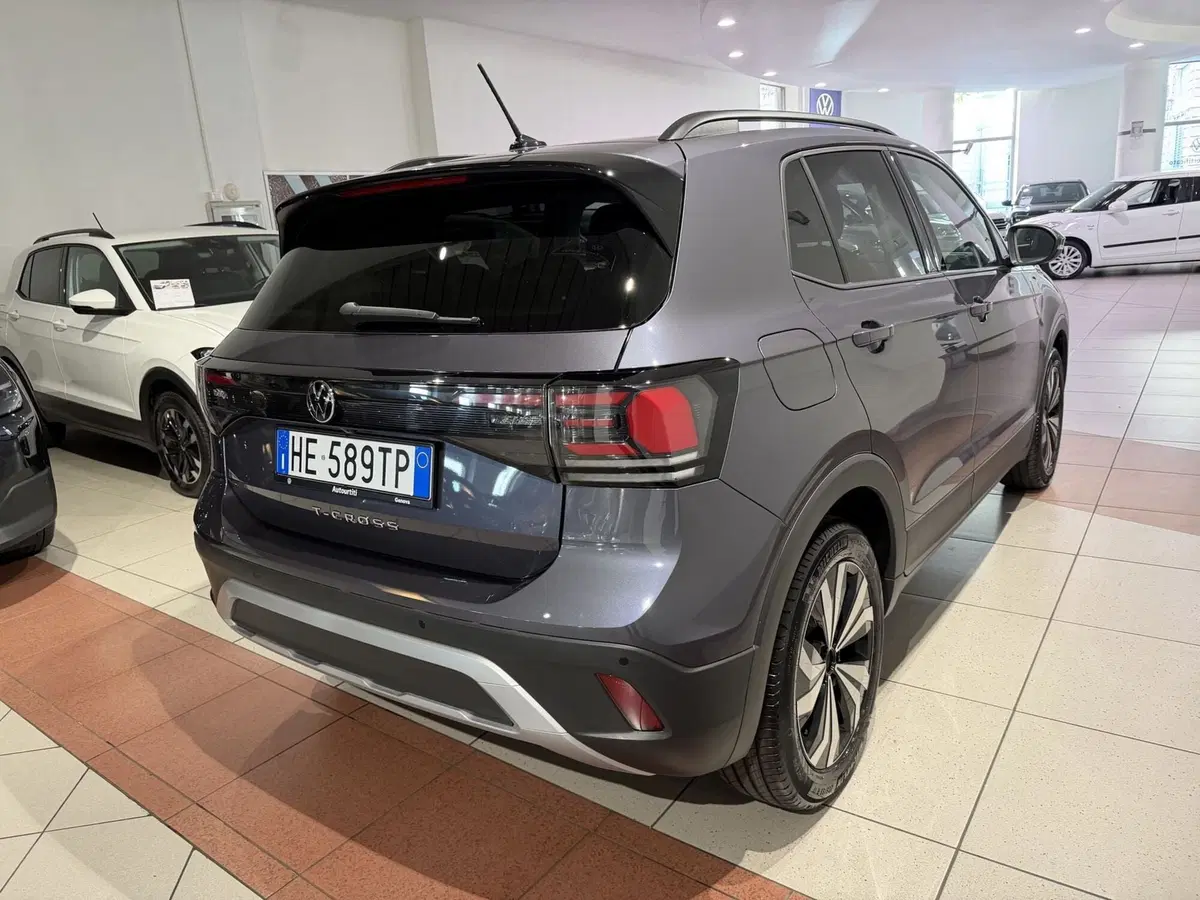 Volkswagen T-Cross nuova a Genova (5)