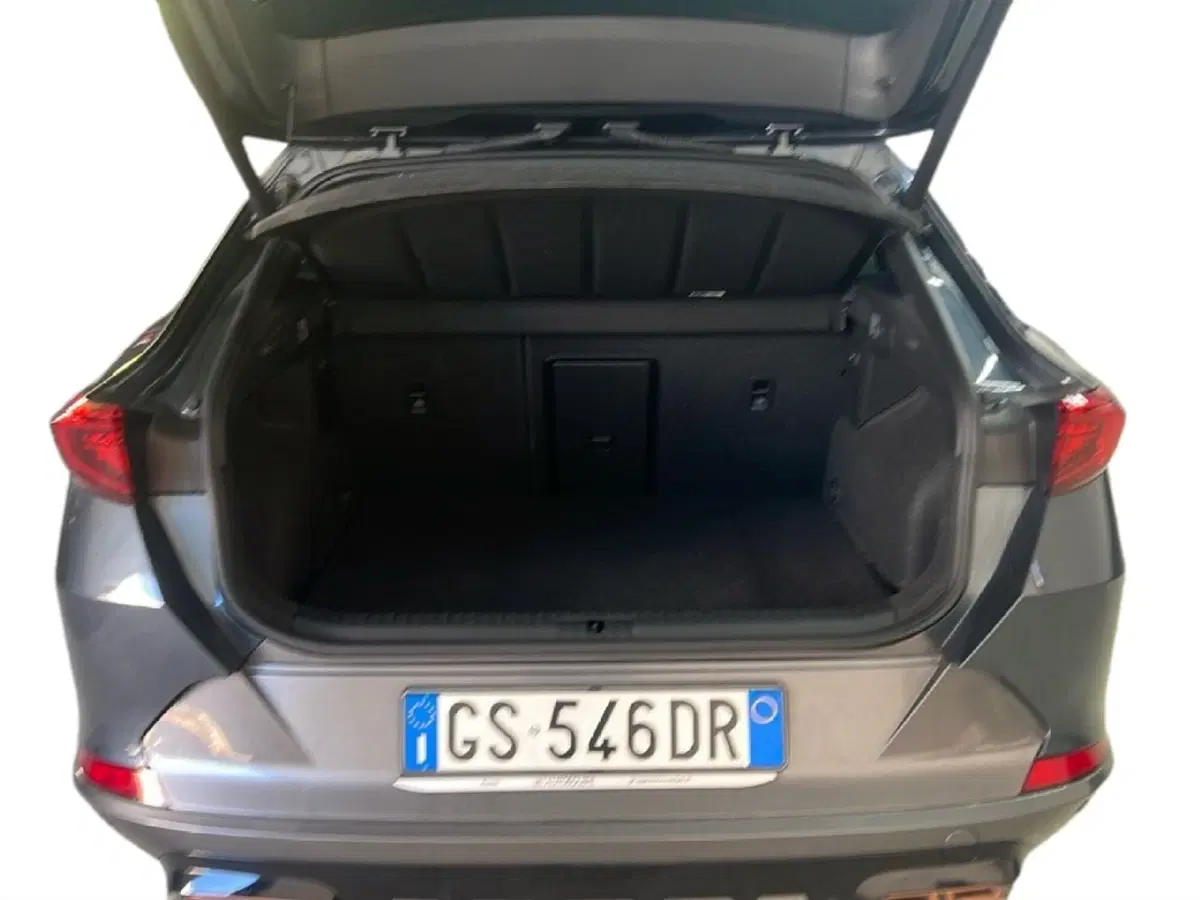 Cupra Formentor usata a Roma (10)