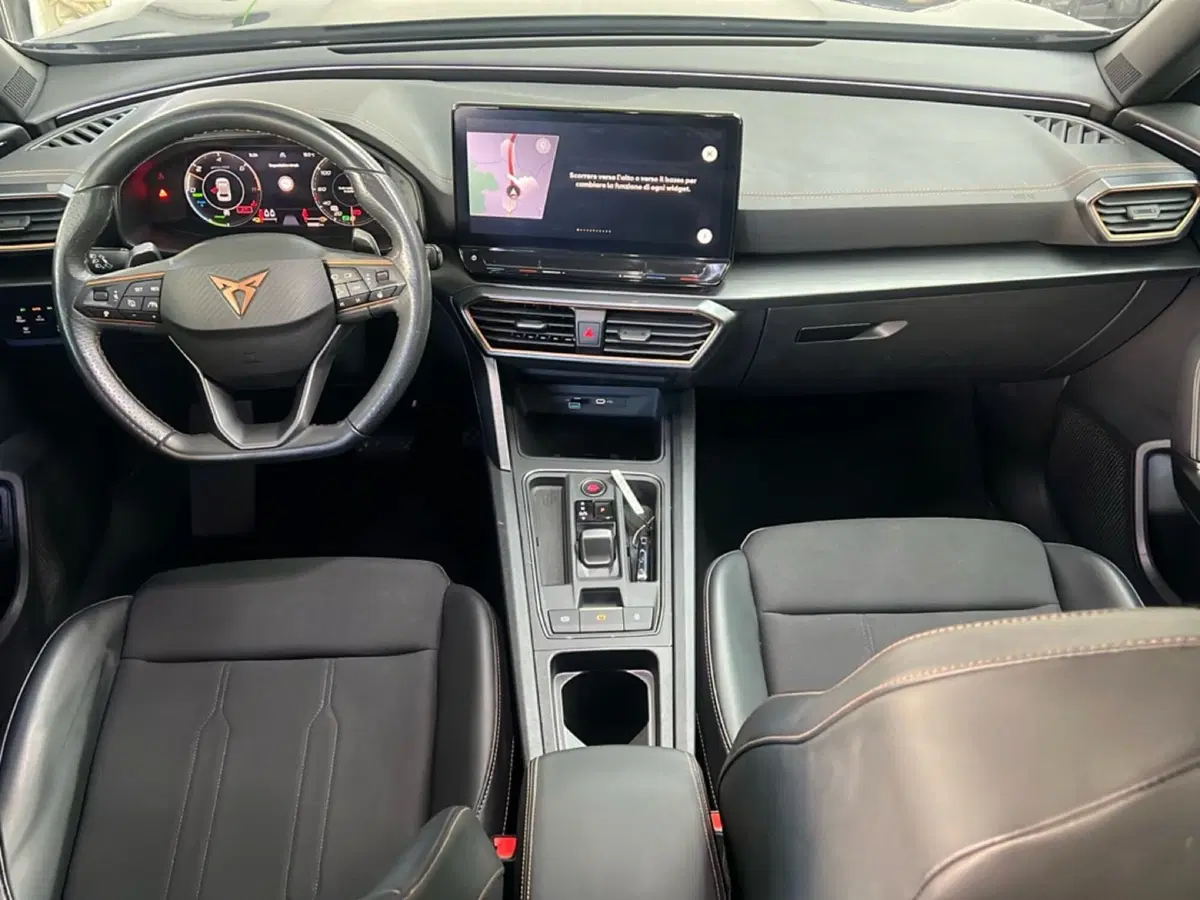 Cupra Formentor usata a Roma (11)